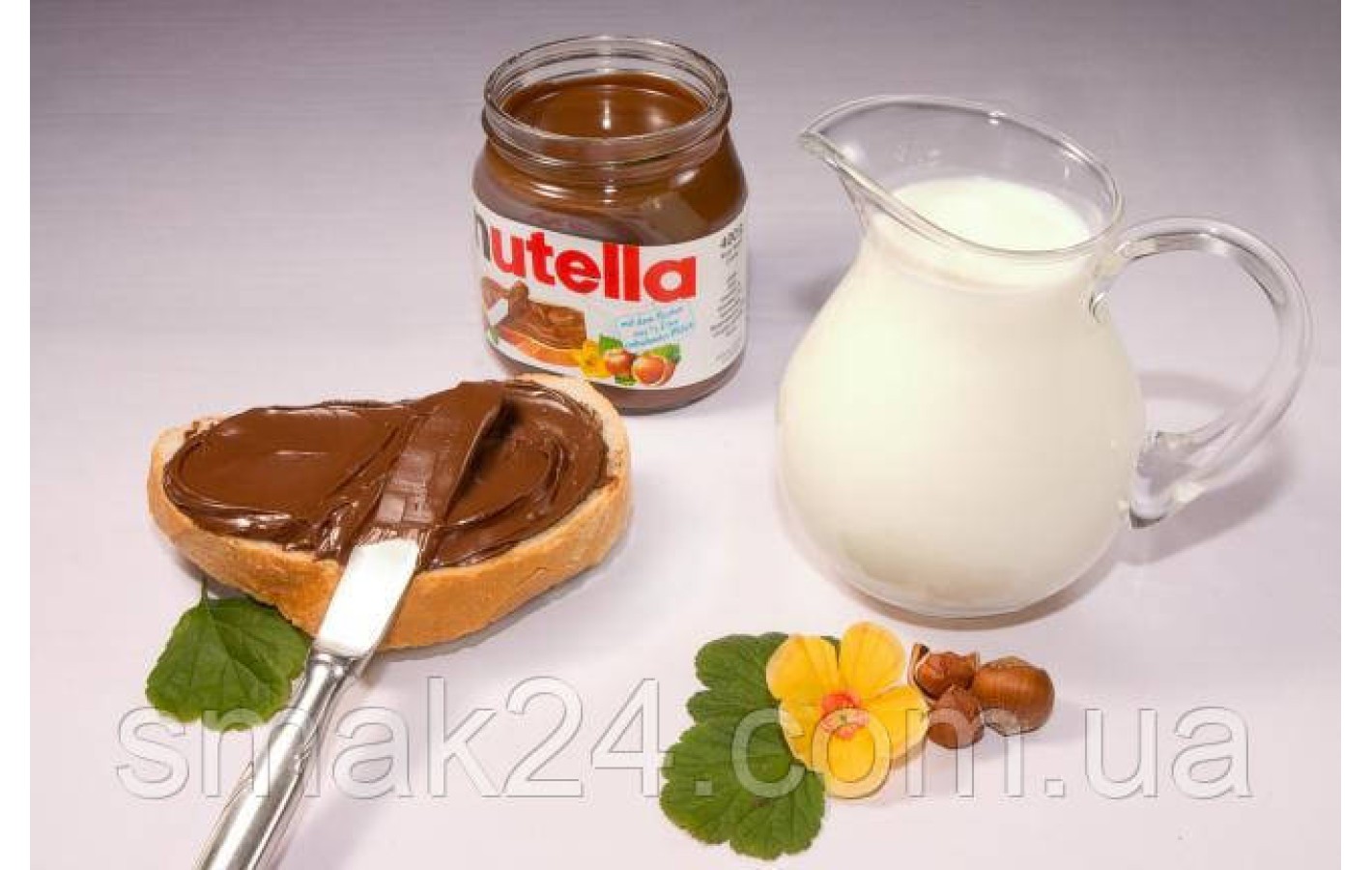 Шоколадно-ореховая паста NUTELLA с лесными орехами Ferrero 600г Германия