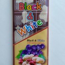 Шоколад (плитка) з арахісом і родзинками Black&White 80г Польща