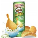 Чипсы сметана и зеленый лук Pringles  Sour cream & Onion,130 г