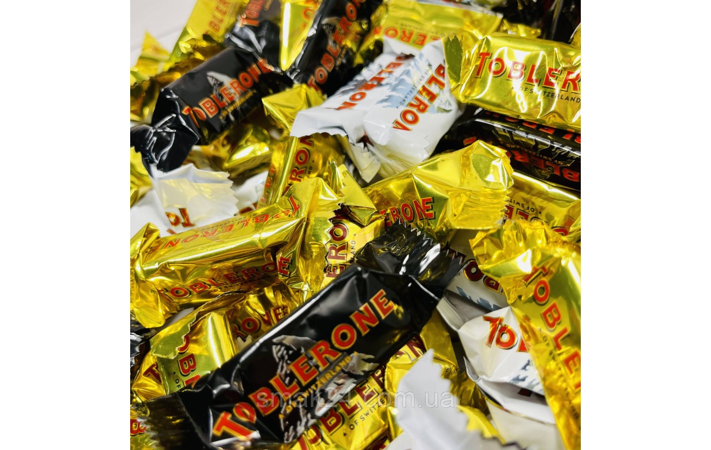 Швейцарський шоколад МІКС з медом і мигдалевою нугою Tobleron 500 г Швейцарія