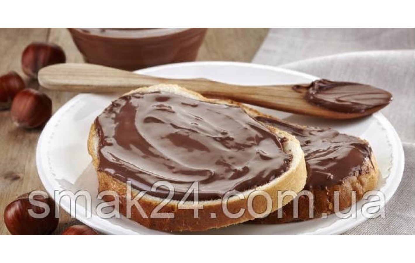 Шоколадно-ореховая паста NUTELLA с лесными орехами Ferrero 600г