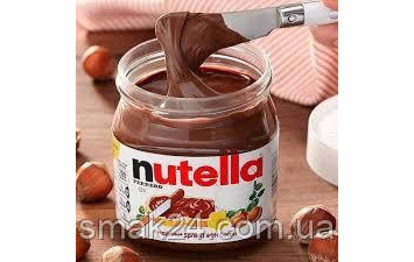 Шоколадно-ореховая паста NUTELLA с лесными орехами Ferrero 600г