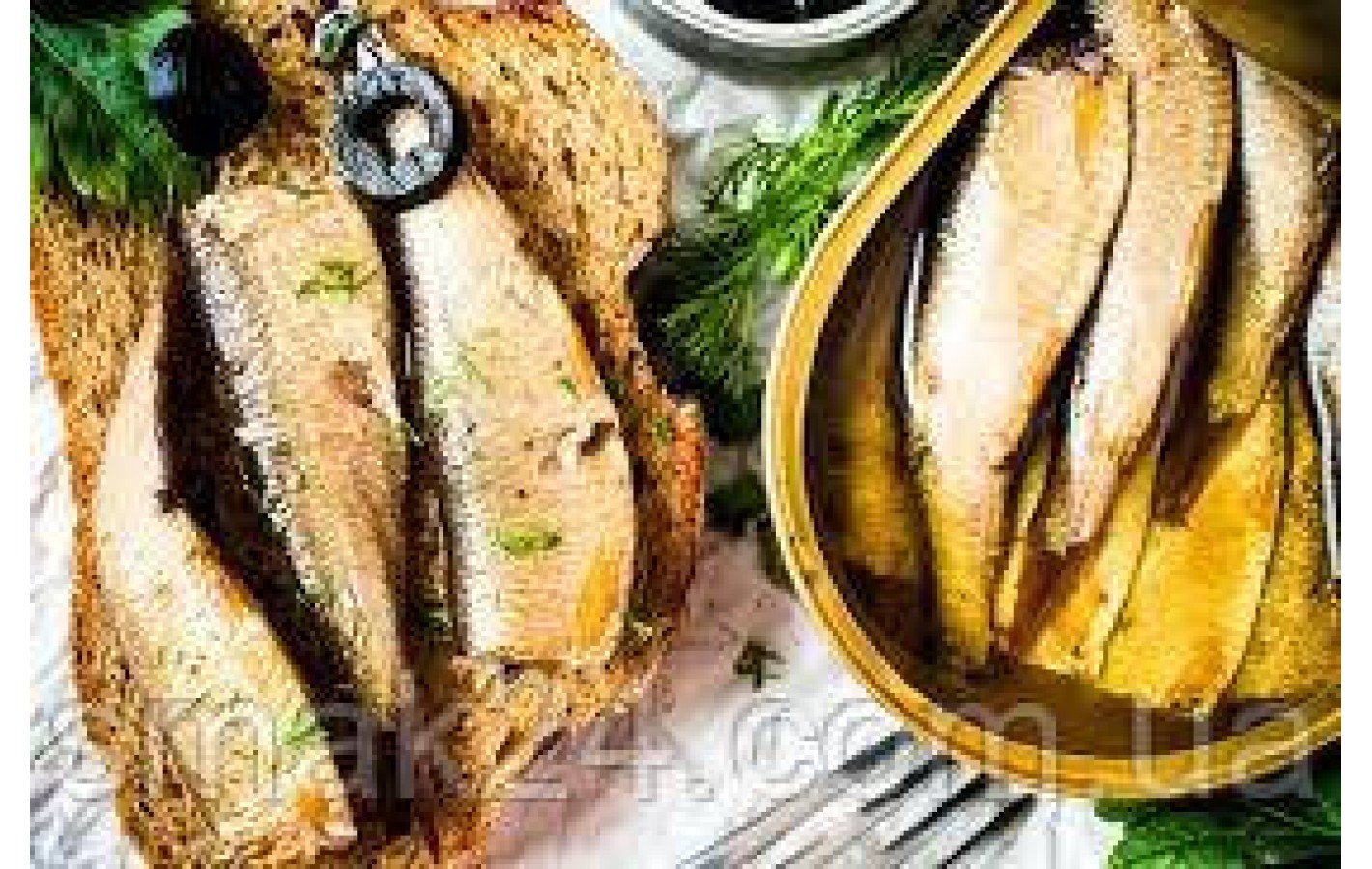 Шпроти в олії Jantar 160 г Польща