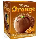 Шоколадний апельсин зі шматочками ірису Terrys Chocolate Orange Toffee Crunch 152г Франція