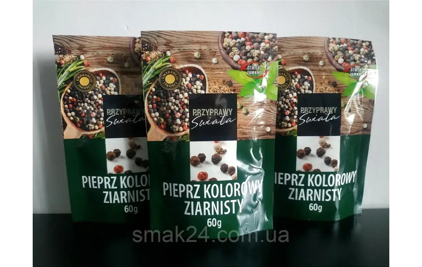 Перец Микс цветной горошком Swiata Pieprz kolorowy Ziarnisty 60г Польша