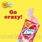 Леденец на палочке Чупа Чупс клубничный вкус Chupa Chups Crazy Dips Strawberry 1шт(14г) Испания