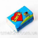 Жевательная резинка со вкусом банана и клубники Love Is 420г/100шт Турция