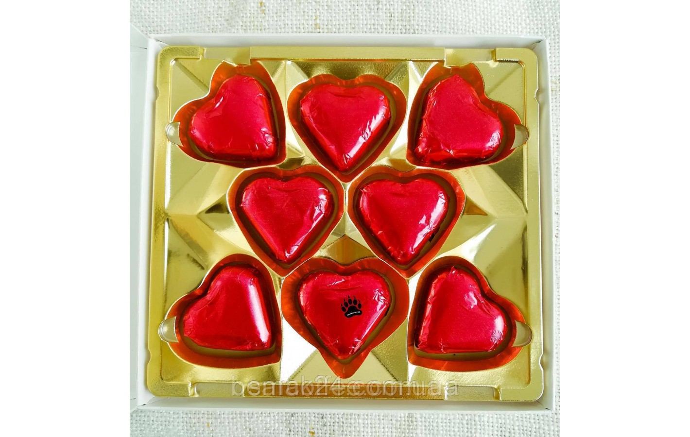Конфеты марципановые в темном шоколаде Сердечки  Marzipan Herzen Maitre Truffout Австрия 110г