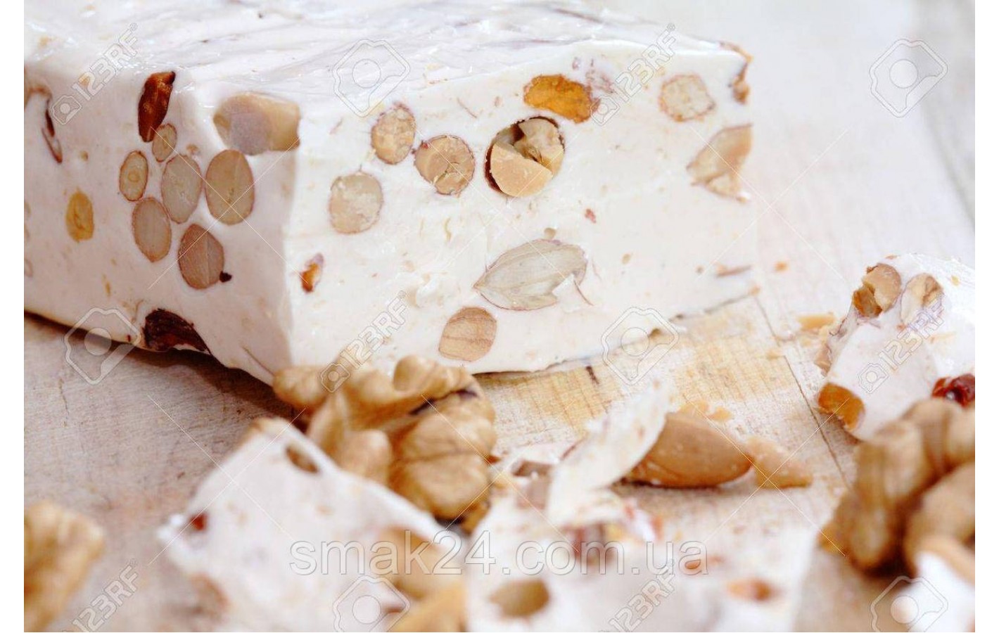 Нуга м'яка з арахісом Soft Nougat Sir Charles Австрія 135г